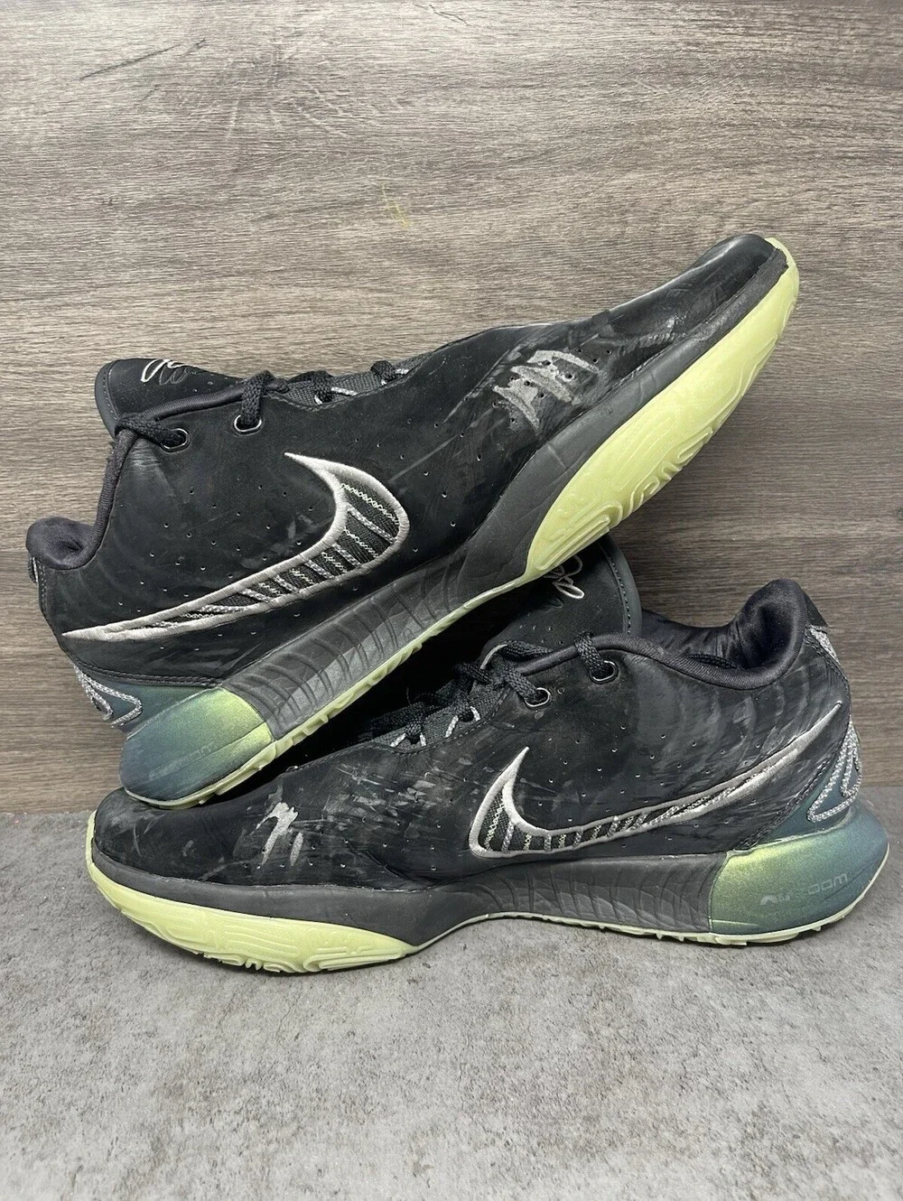 Nike LeBron XXI 21 Tahitian Mens Size 13 FB2238-001 Zoom Air Basketball Shoes